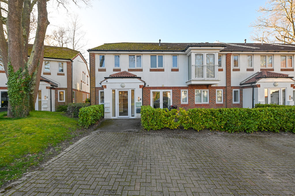 6 The Spinney Denmead